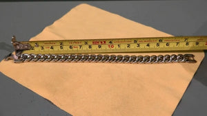 A164611de558f4bf98bc493a282857028j.jpg